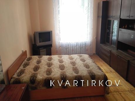 Spacious and comfortable apartment in the Historical Center 