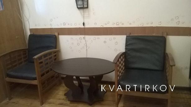 Rent 1k. apartment, next to the Opera), Odessa - apartment by the day