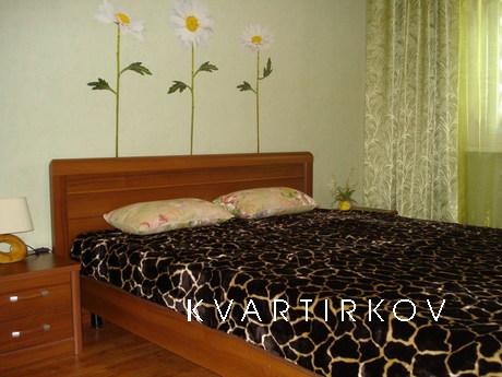 Daily rent cozy 2-bedroom apartment in the center of Berdyan
