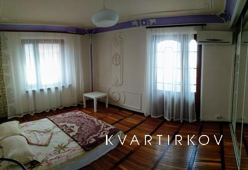 1 k.kv. Berdyansk, by the sea, center Ti, Berdiansk - apartment by the day