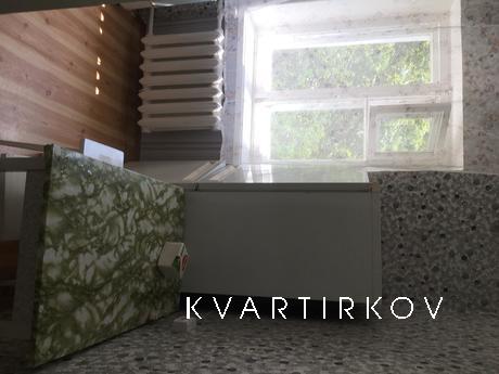 Rent one-room apartment, Chernomorsk (Illichivsk) - apartment by the day