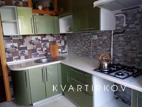 Rent 2-k apartment, Chernomorsk (Illichivsk) - apartment by the day