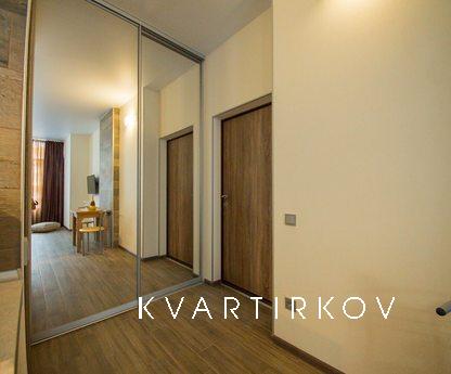 New comfortable apartment at Pechersk, Kyiv - apartment by the day