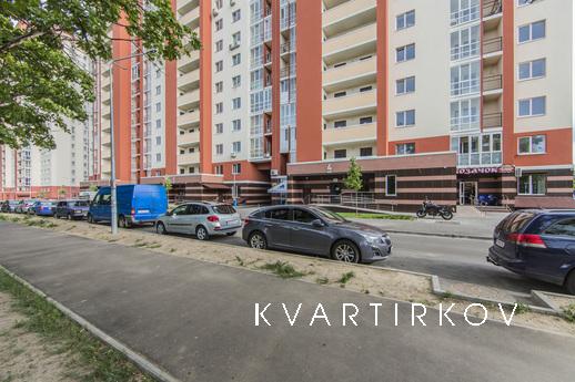 Luxury apartments in a new house, Kyiv - apartment by the day