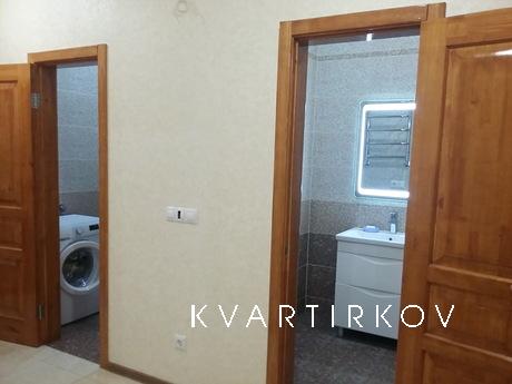 2 com apartment new house renovation, Chernomorsk (Illichivsk) - apartment by the day