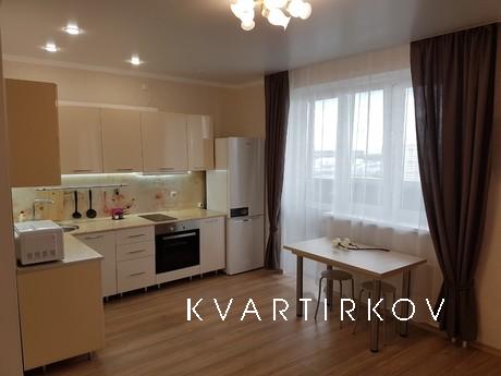 For rent studio apartment in a new build, Tyumen - apartment by the day