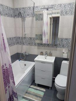 For rent studio apartment in a new build, Tyumen - apartment by the day