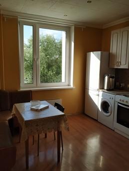 Уютная квартира на Юго-Западе, Москва - квартира посуточно