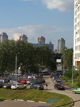 Уютная квартира на Юго-Западе, Москва - квартира посуточно
