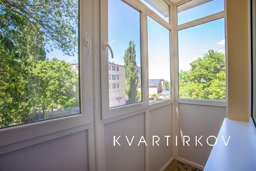 Own 1 C / C suite on Mira Ave., document, Mykolaiv - apartment by the day