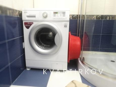 2-х комн, квартира-апартаменты посуточно, Сочи - квартира посуточно