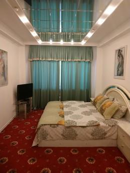 Quiet, cozy one-bedroom apartment with excellent designer re