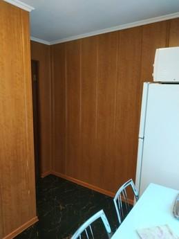 Двокімнатні апартаменти ЗолотоеКольцо, Донецьк - квартира подобово