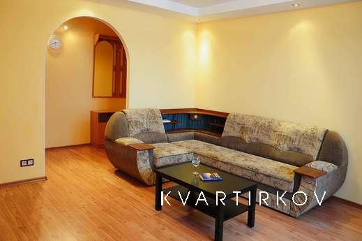 Business 2-room apartment in n, Уфа - квартира подобово