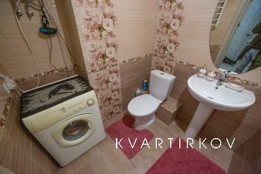 The landlady will rent out her new apart, Kyiv - apartment by the day