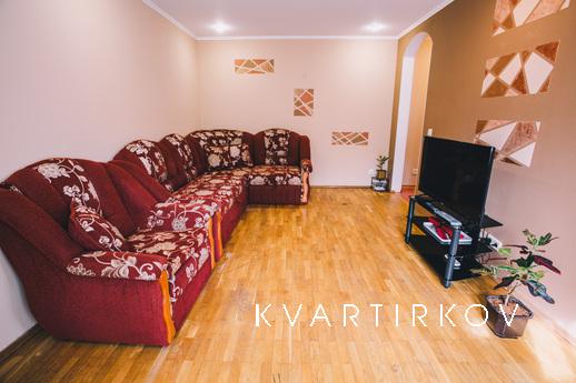 Cozy apartment in the center of Kiev, Kyiv - apartment by the day