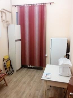 Rent 2-room apartment in the center, (me, Kharkiv - apartment by the day