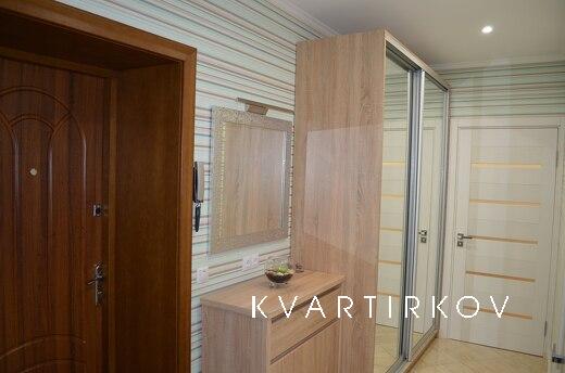 Хороша двокімнатна квартира в новобудові, Ровно - квартира посуточно
