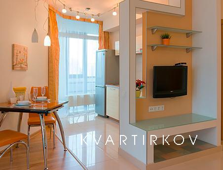 1 bedroom apartment, near the shopping c, Khimki - apartment by the day