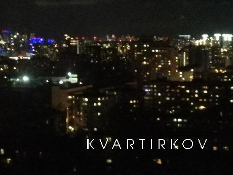 Квартира біля онкоцентру (400м) подобово, Київ - квартира подобово