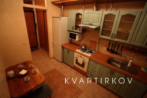 RomanticApartaments , TWO BEDROOM, Lviv - apartment by the day