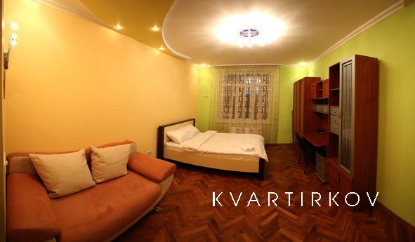 RomanticApartaments , две спальни, Львов - квартира посуточно