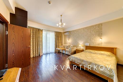 Сдаются в аренду 1-комнатные апартаменты на берегу моря в ко