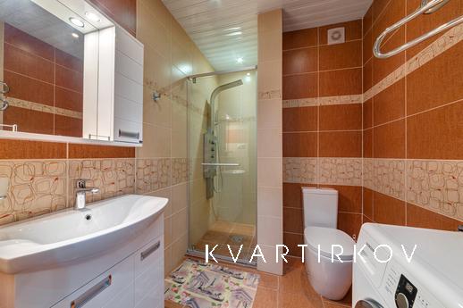 Делюкс апартаменты на берегу моря c басс, Геленджик - квартира посуточно