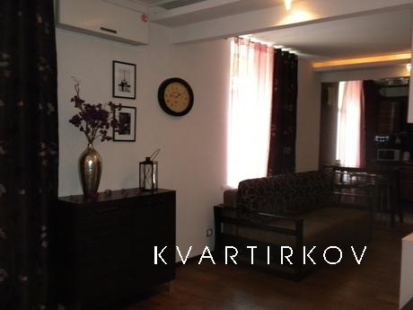 DELUXE-apartment in the center, Krivoy Rog - apartment by the day