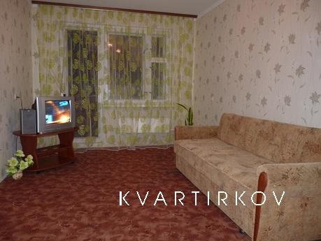 2 - bedroom apartment for rent, Cherkasy - apartment by the day