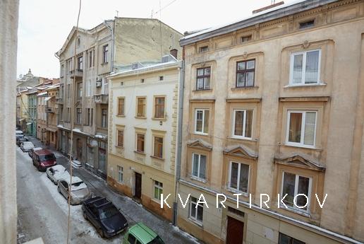 Cozy studio apartment nere the Marcet sq, Lviv - apartment by the day