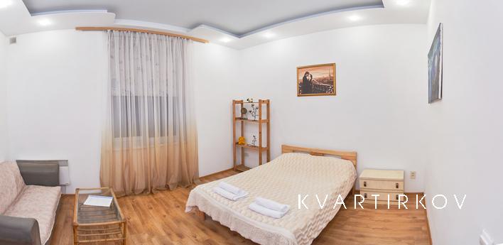 st. Khmelnitsky, 20 Cozy studio apartment located in the cen