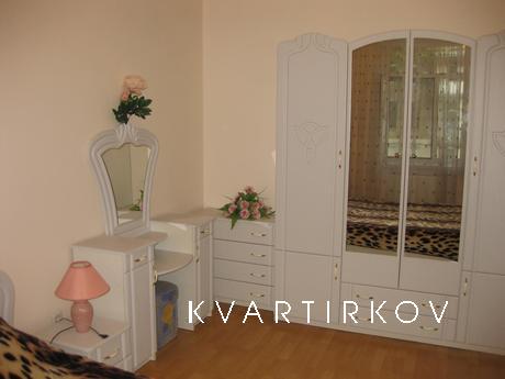 2-BR. apartments in the heart of Odessa, Odessa - apartment by the day