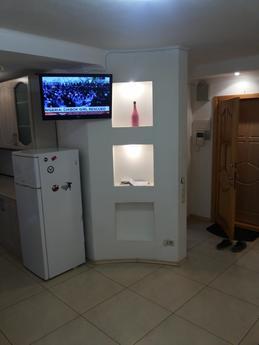 3 bedroom apartment Train Station, Kyiv - apartment by the day