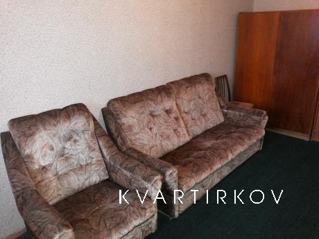 3-кімнатна, метро КПІ, Київ - квартира подобово