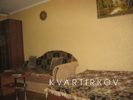 Квартира посуточно находится в г. Черкассы в районе Шевченко