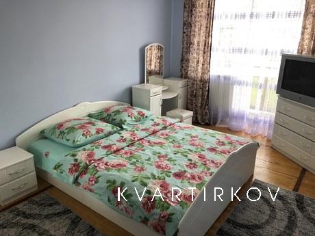 3 к.- Apartment for rent in Uzhgorod.-Ce, Uzhhorod - apartment by the day