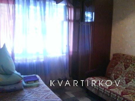 2BR apartment daily/hourly rent  Nivki, Kyiv - apartment by the day