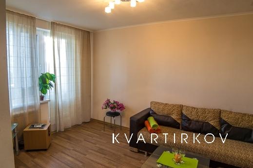 1BR apartment Naukova, Kharkiv - apartment by the day