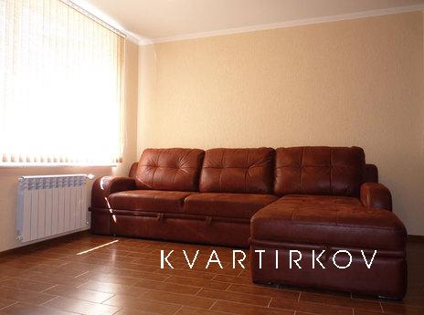 Однокімнатна елітна квартира в центрі, Севастополь - квартира подобово
