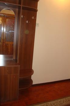 2-room apartment from the hostess intern, Chernivtsi - apartment by the day
