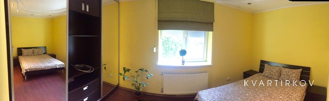 city ​​center, Lutsk - apartment by the day