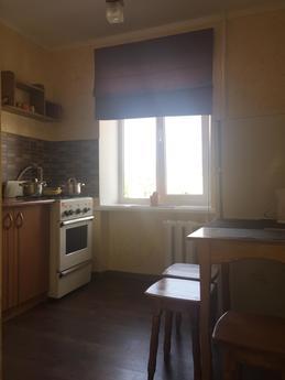 r/w station district, 10min. to center, Lutsk - apartment by the day