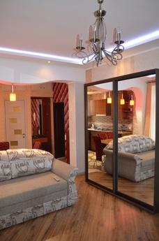 Stylish apartment in the center., Odessa - apartment by the day