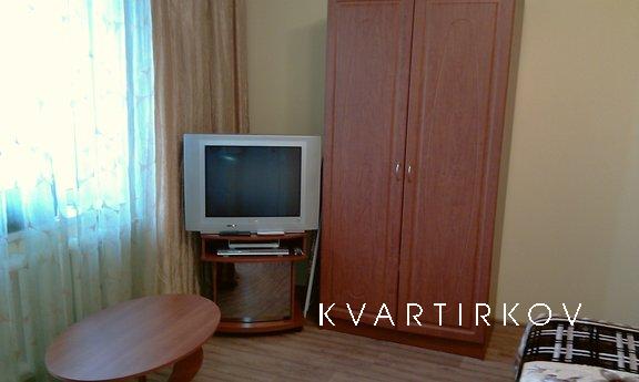 1BR apartment Bus station district, Simferopol - apartment by the day