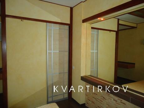 apartment for rent, hourly Simferopol, Simferopol - apartment by the day