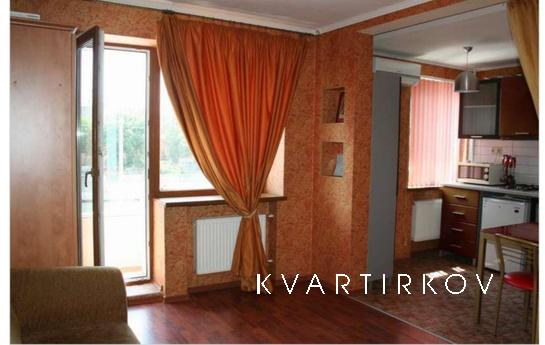 Daily rent one-room apartment in Kharkov. 5 minutes to metro