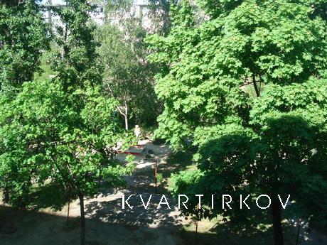 2-bedroom apartment, renovated Daily, Sumy - apartment by the day