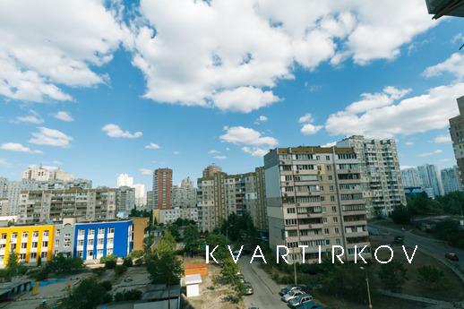 Отличный люкс на Осокорках, Киев - квартира посуточно