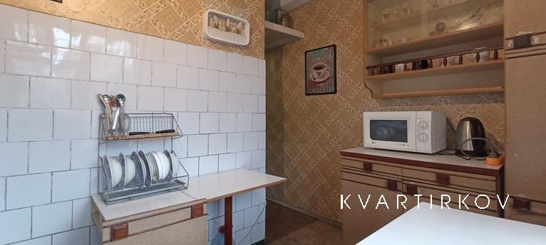 3-room o Left-bank, Kyiv - apartment by the day
